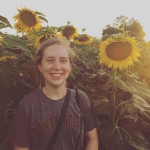 Meet your Posher, Laura